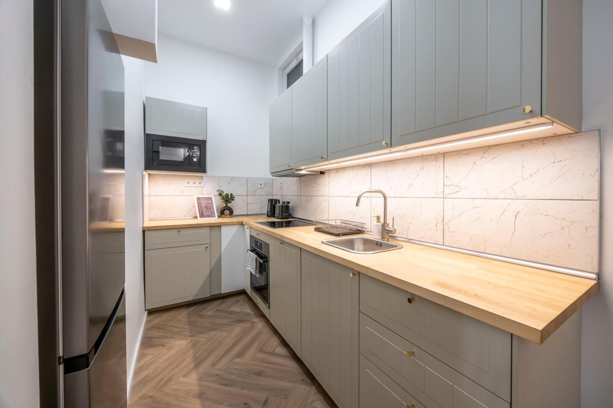 Deluxe & Cozy J40 Grand In The Heart Of Bp Апартаменты