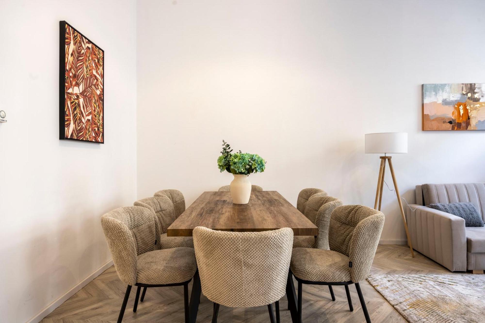 Deluxe & Cozy J40 Grand In The Heart Of Bp Апартаменты
